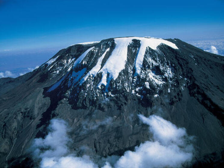 Conquer Mount Kilimanjaro: The Roof of Africa Awaits Conquer Mount Kilimanjaro: The Roof of Africa Awaits