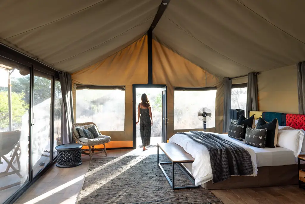 10 Day Tanzania Safari and Zanzibar Holiday: Wildlife, Adventure and Tropical Beaches