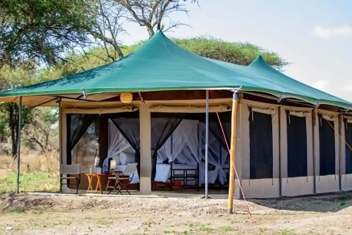 Kogatende Tented Camp Fly-in