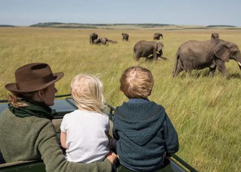 5 days family friendly safari - Ngorongoro crater& Serengeti