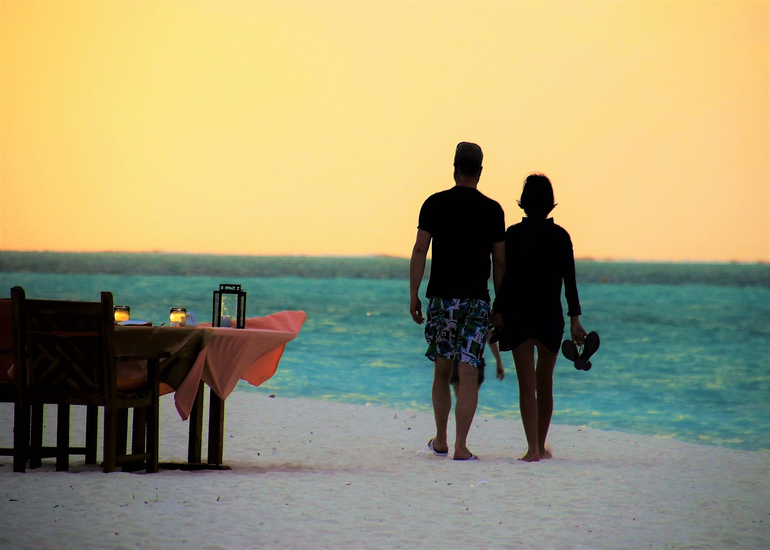 5 days romantic adventure - Serengeti and Zanzibar