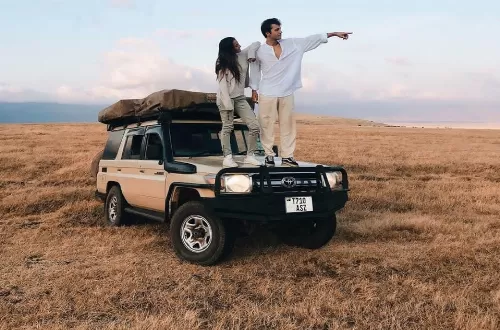 5 days honeymoon safari - Ngorongoro crater & Serengeti